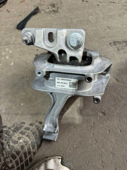 Audi S3/Volkswagen Golf R Engine Mount 5WA 199 262